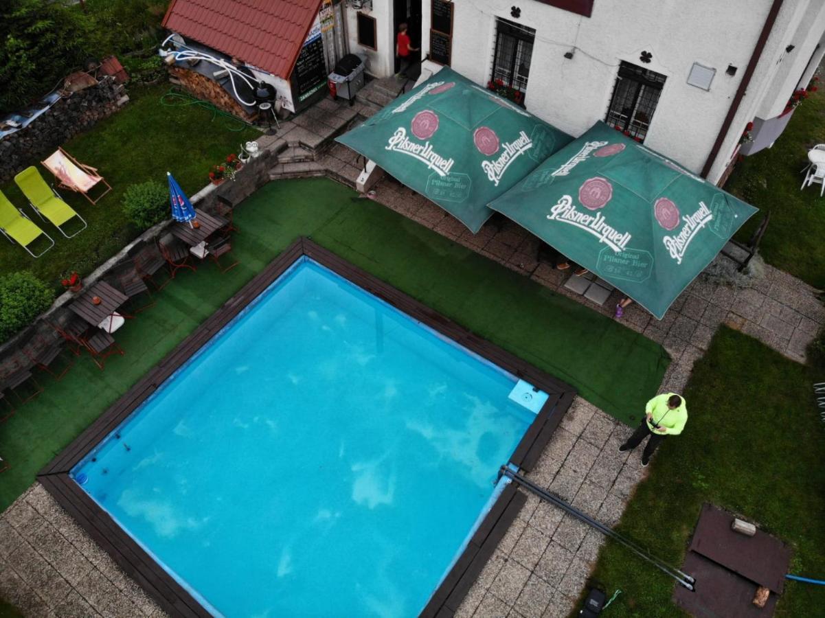Penzion Paseky U Zapadlych Vlastencu Ngoại thất bức ảnh