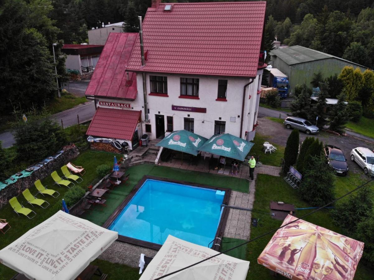 Penzion Paseky U Zapadlych Vlastencu Ngoại thất bức ảnh