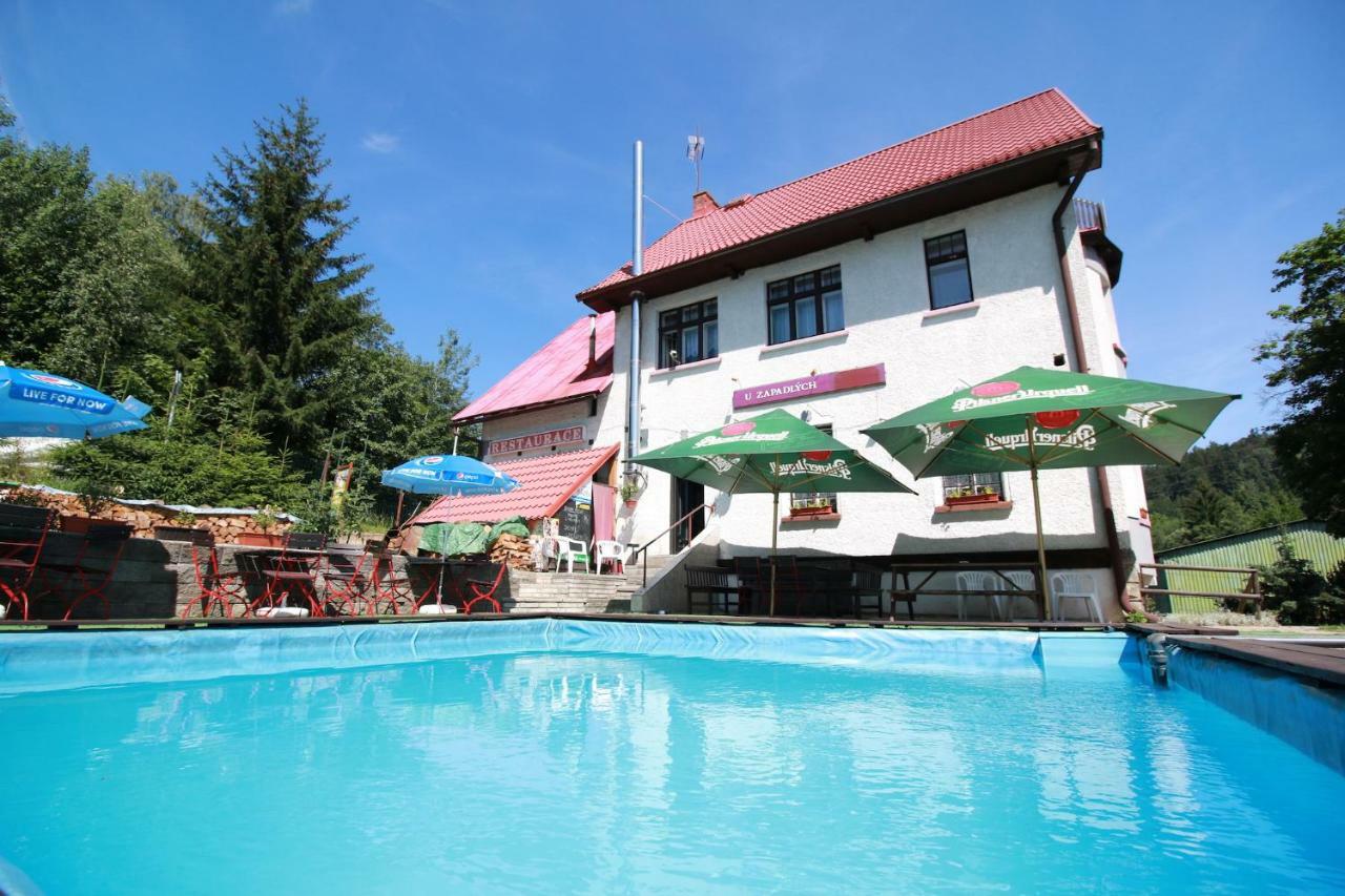 Penzion Paseky U Zapadlych Vlastencu Ngoại thất bức ảnh